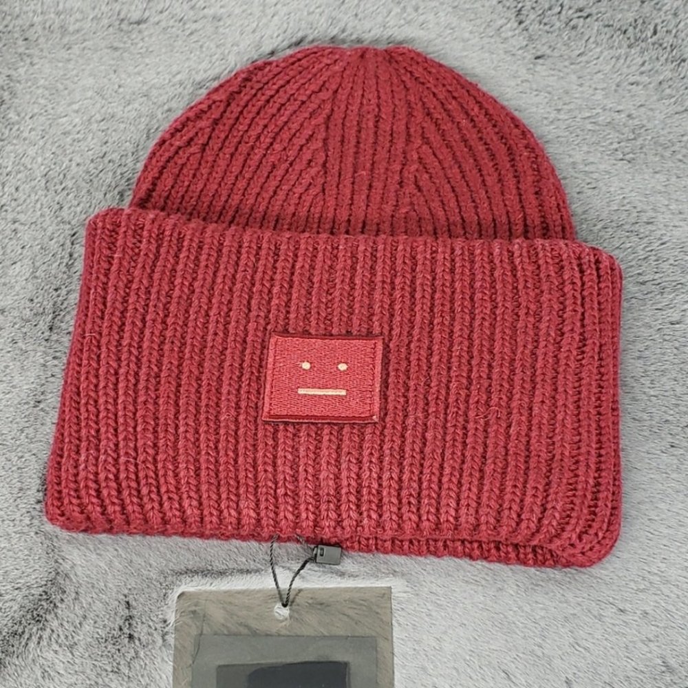 NEW Acne Studio Red Hat Beanie - Picture 2 of 4